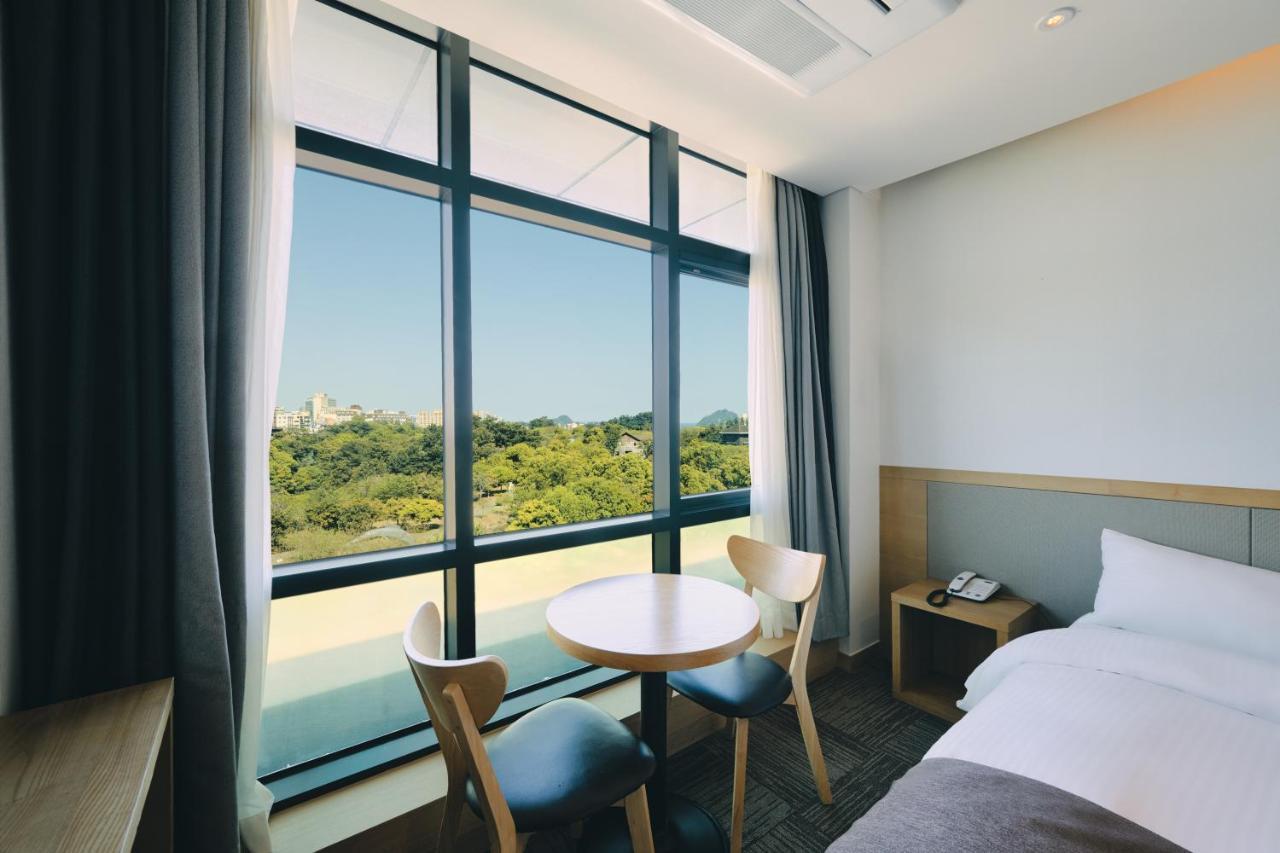 Jeju Poong Gyung Hotel Seogwipo Extérieur photo