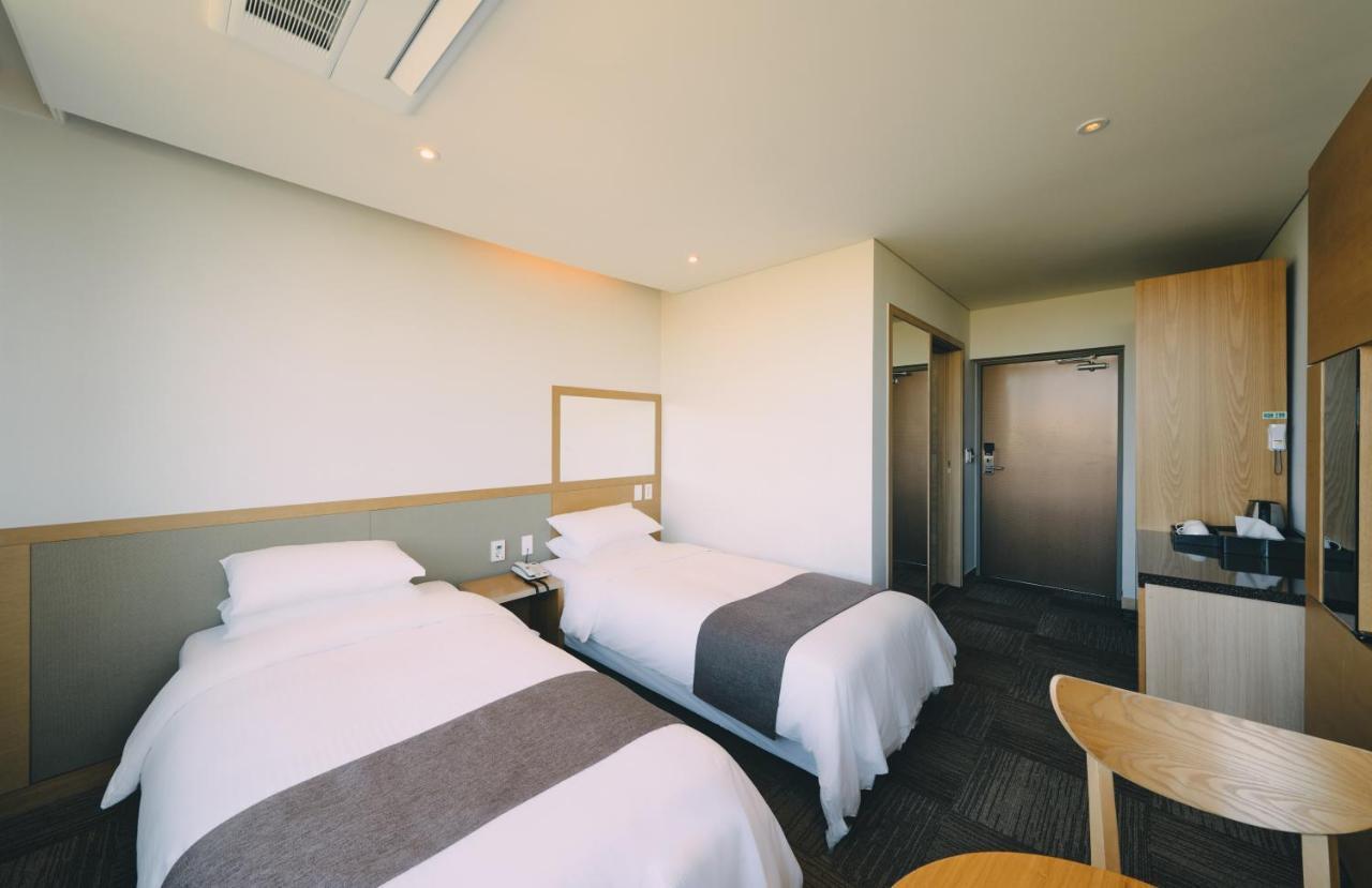 Jeju Poong Gyung Hotel Seogwipo Extérieur photo